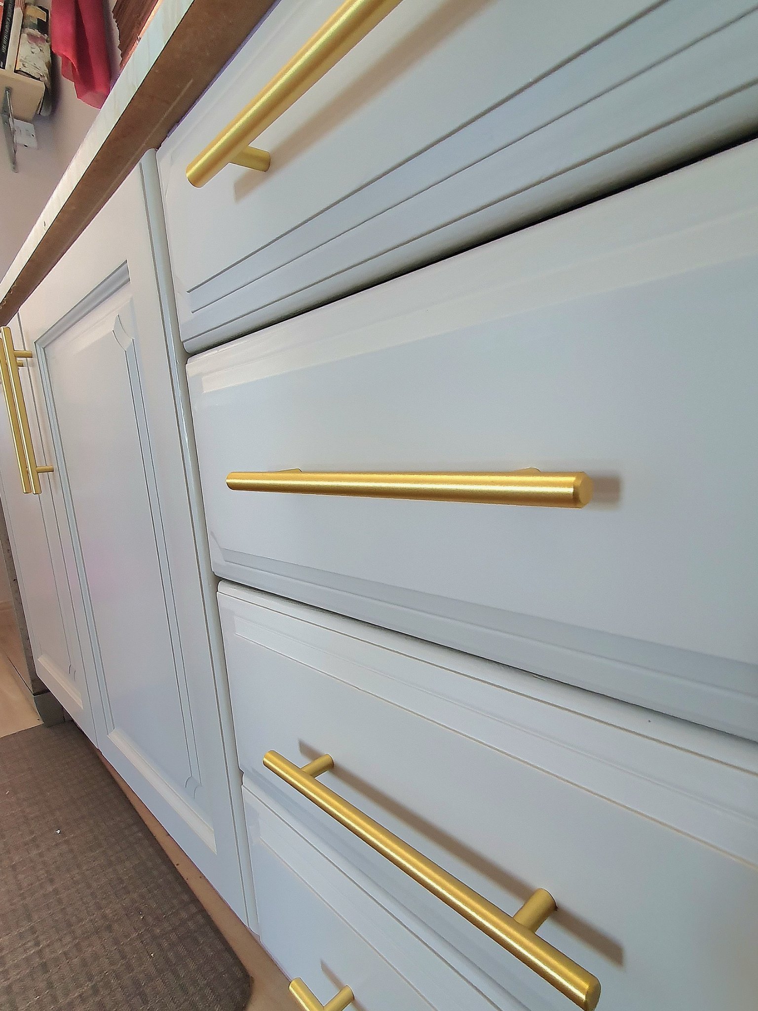 Beautiful kitchen transformation by Fresh Finishes